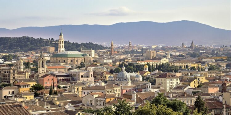 Historical linguistics of Romance languages and their Latin origins