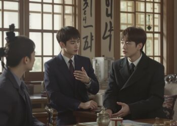 Character relationships and dynamics in Korean drama series "Queenmaker"