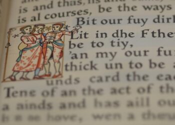 Medieval literary romance and marriage themes in Geoffrey Chaucer's The Canterbury Tales